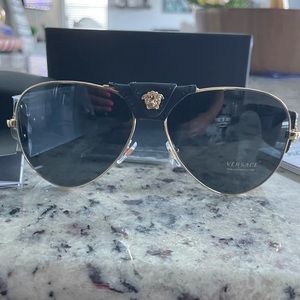 Authentic Versace men’ssu glasses